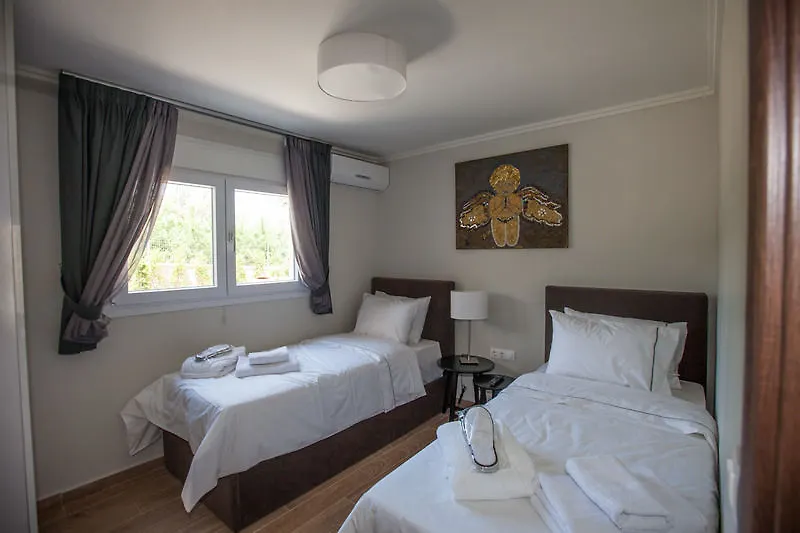 아파트 Sunny Villas And Spa 하니오티 그리스